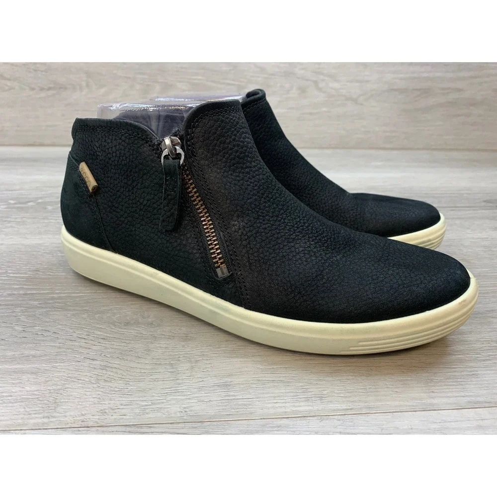 ECCO Soft 7 Tred Zip Black Pebbled Leather Ankle Boots Sneakers Women's 39 8-8.5